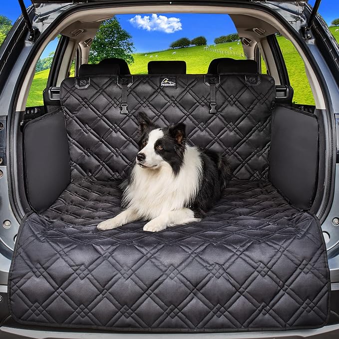 Meadowlark SUV Cargo Liner Dogs